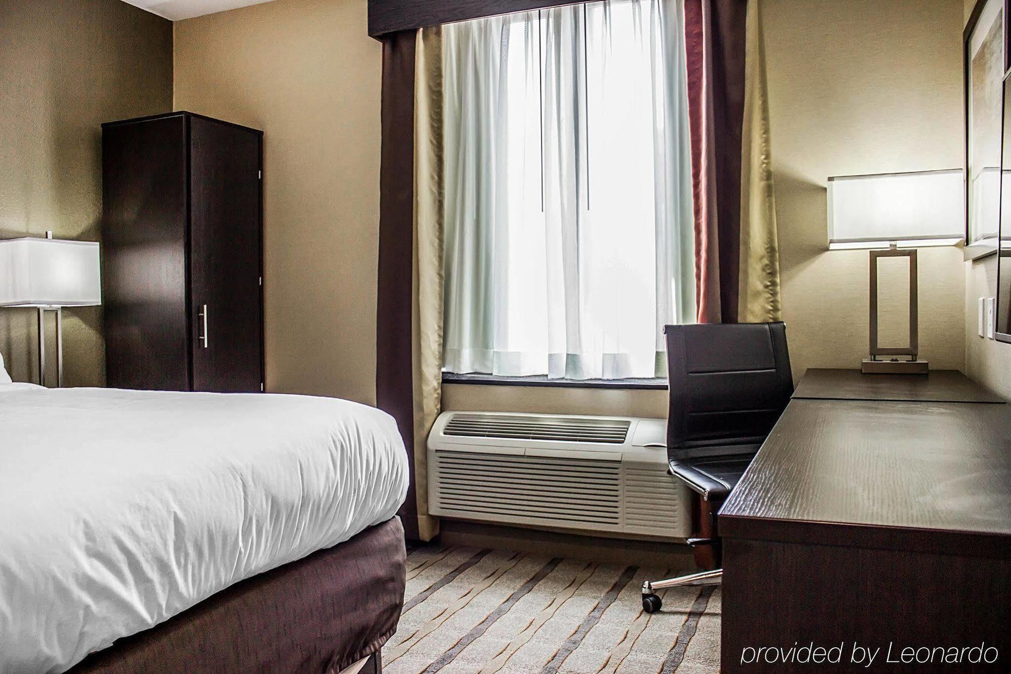 Pitkin Hotel New York Extérieur photo